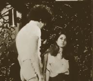 狙いはジッパーの中!!